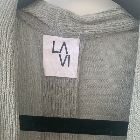 Crossover long sleeved shirt - Picture 2 of 5